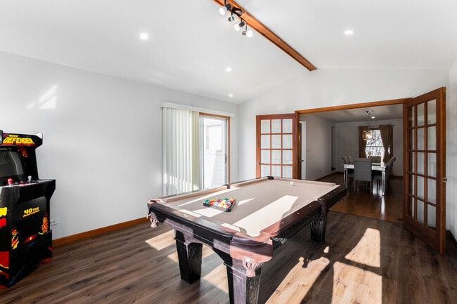 Building Photo - 1716 Rutgers Ct