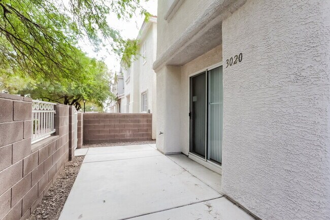 Photo - 3020 Sunrise Bay Ave