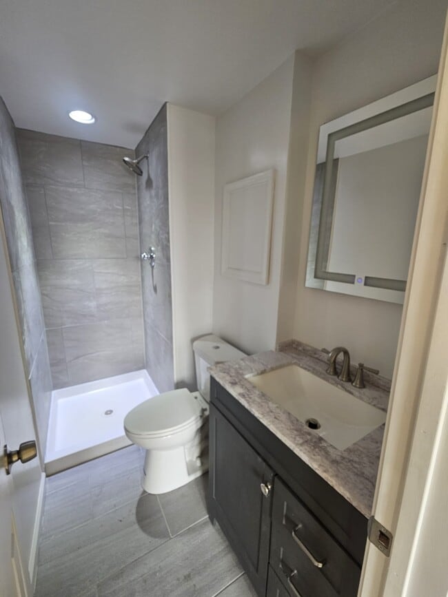 Photo - 2126 S Norwood St