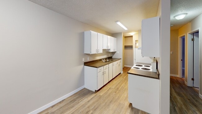 Photo - 10028-10105 105 Ave Unit 1