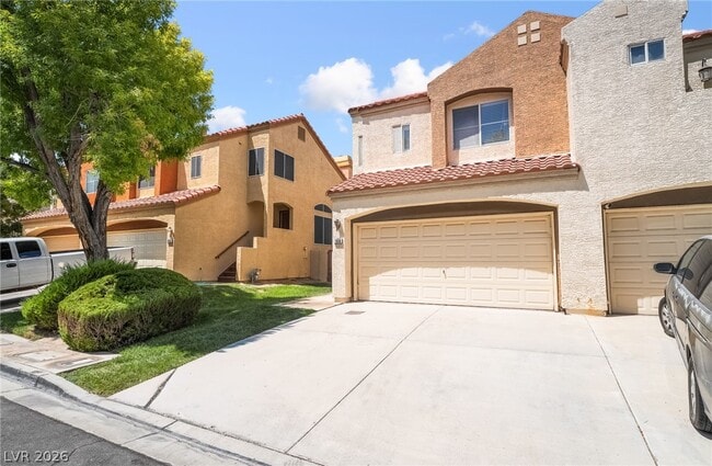 Photo - 1656 Cloister Ave