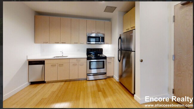 Building Photo - 1085 Boylston St Unit PH04