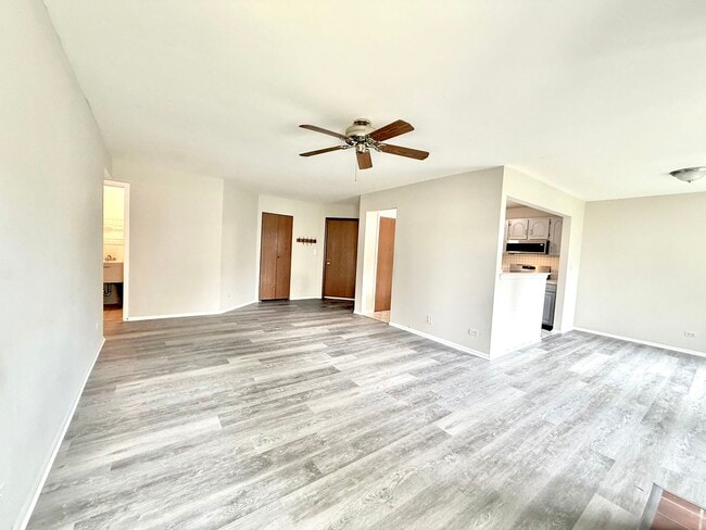Photo - 601 Hanover Ct Unit Z1