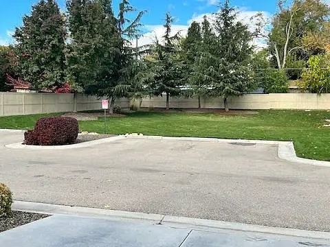 Photo - 5068 W Targee St