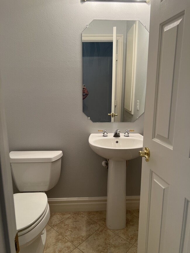 Photo - 39 Sully Creek Ct