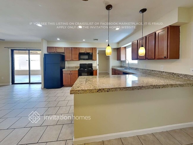 Photo - 2911 W Laurel Ln