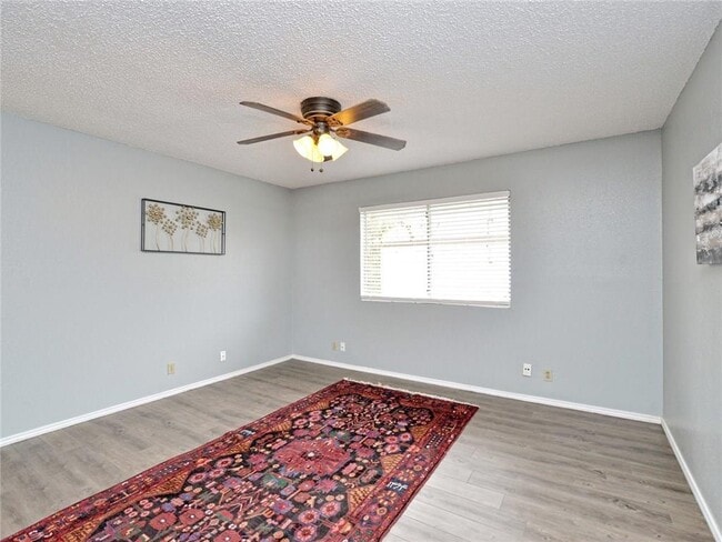 Photo - 5809 Spring Meadow Rd