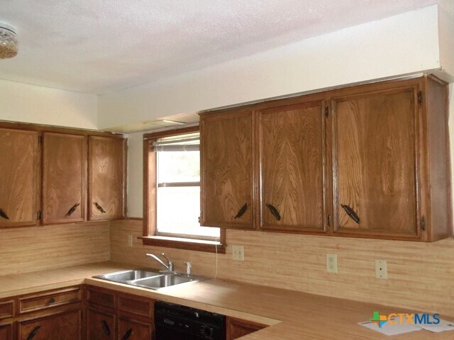 Photo - 1207 Ruiz Dr