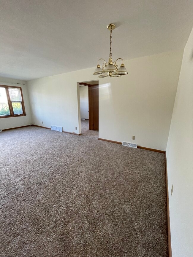 Photo - 7319 W Tripoli Ave Unidad 2