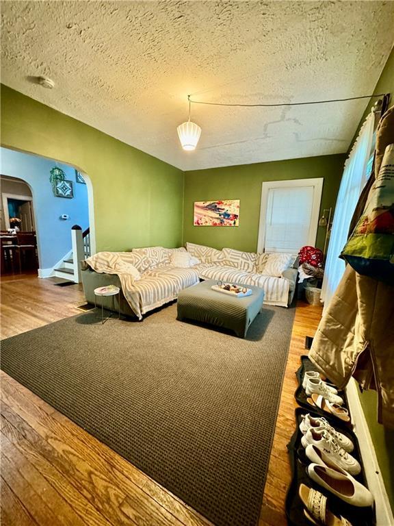 Photo - 275 Rosedale St