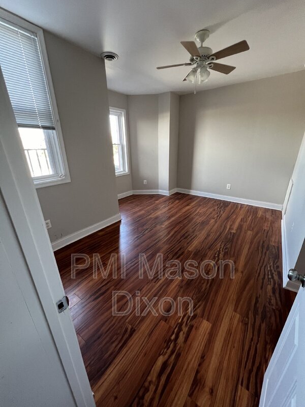 Photo - 2426 St Paul St Unit #2R