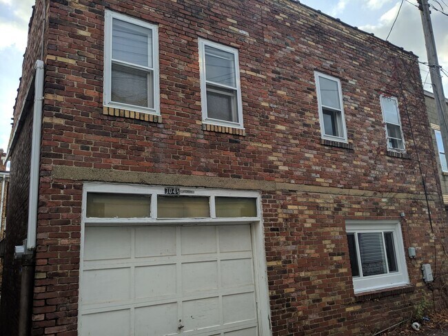 Photo - Sycamore St Unidad 304.5