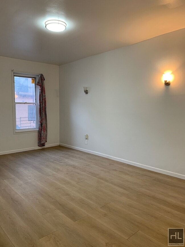 Photo - CLEVELAND STREET Unit 1