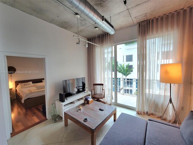 Building Photo - 2001 Biscayne Blvd Unit 2306 Rental