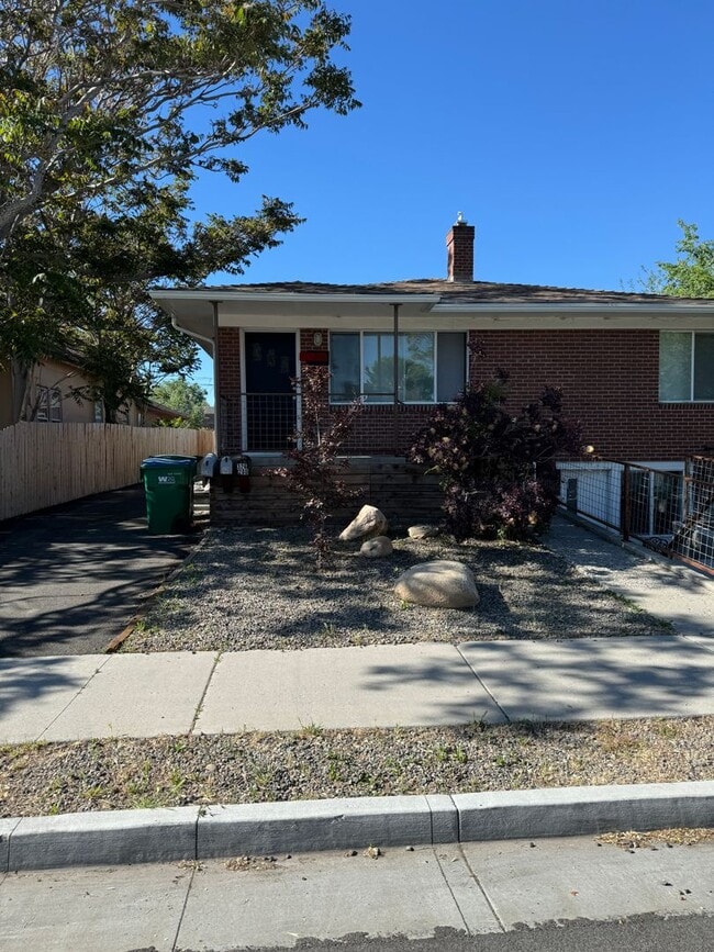 Photo - 326 Stewart St Unidad 100