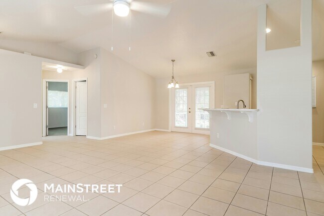 Photo - 7623 Totem Ave