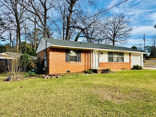 Photo - 3405 Vermont Dr