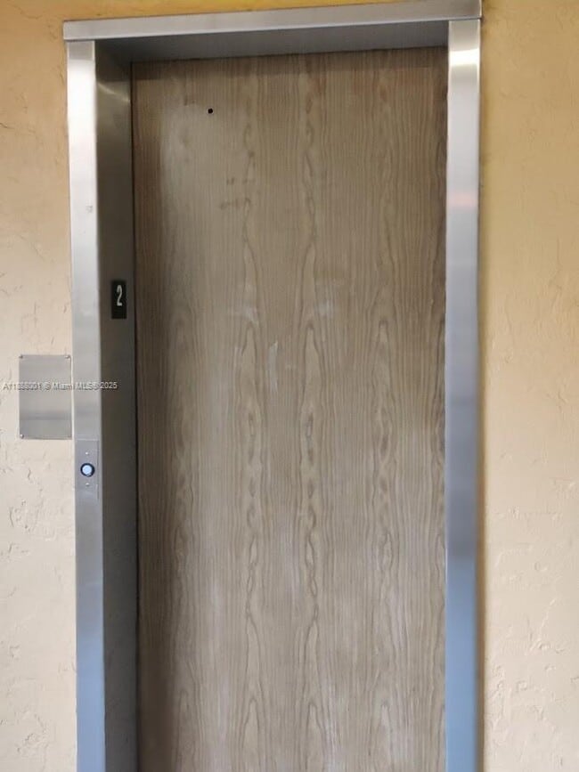 Photo - 4384 NW 9th Ave Unit 20-2D