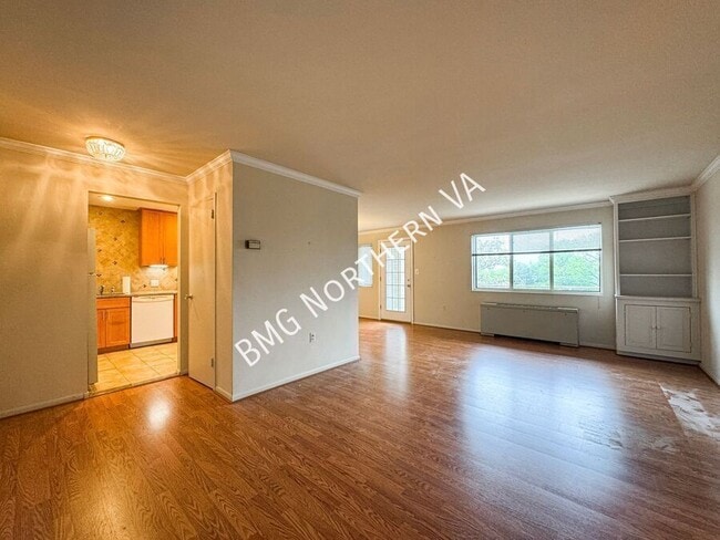 Photo - 200 N Maple Ave