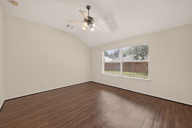 Photo - 5006 Juniper Walk Ln
