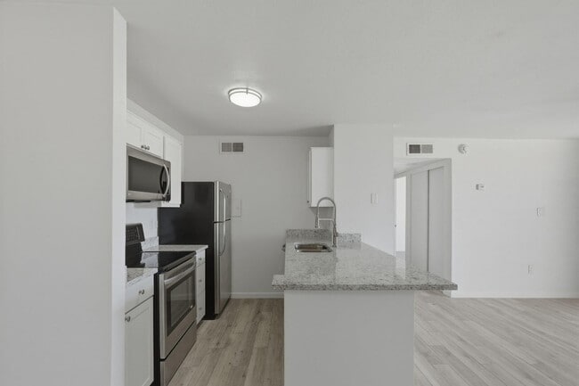 Photo - 8055 E Thomas Rd