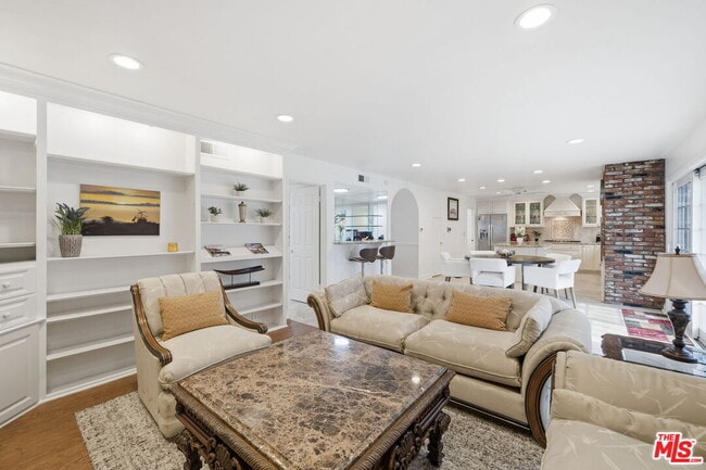 Photo - 8972 Sailport Dr