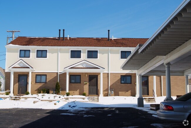 Photo - Villas at Water's Edge