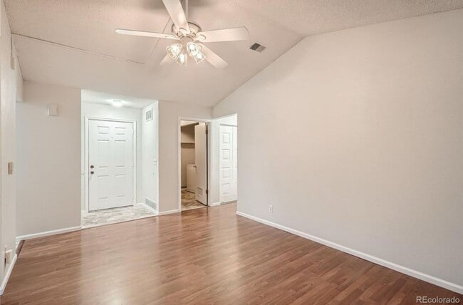 Photo - Wonderful Condo In Desirable Lakewood Comm...