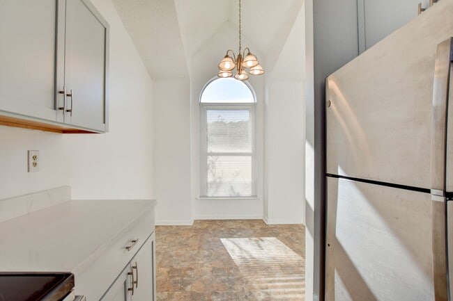 Photo - 2 Bedroom 1 full bath in Cedar Lakes