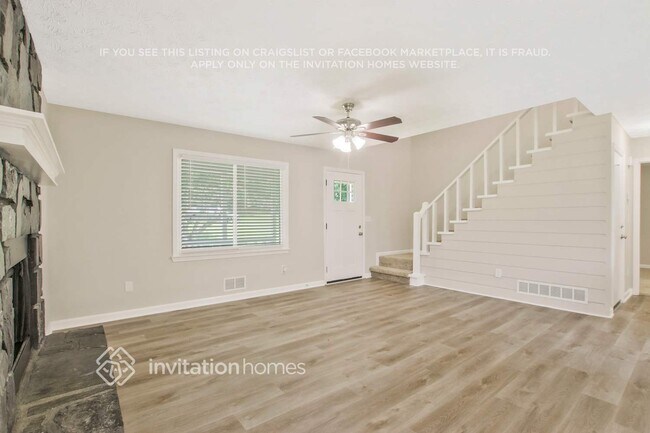 Photo - 64 Stacey Dr