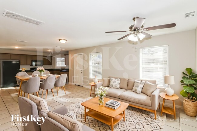 Photo - 214 N Native Ln