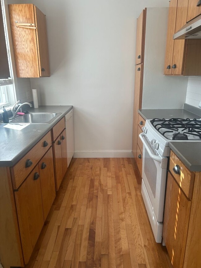 Photo - 41 Beacon St