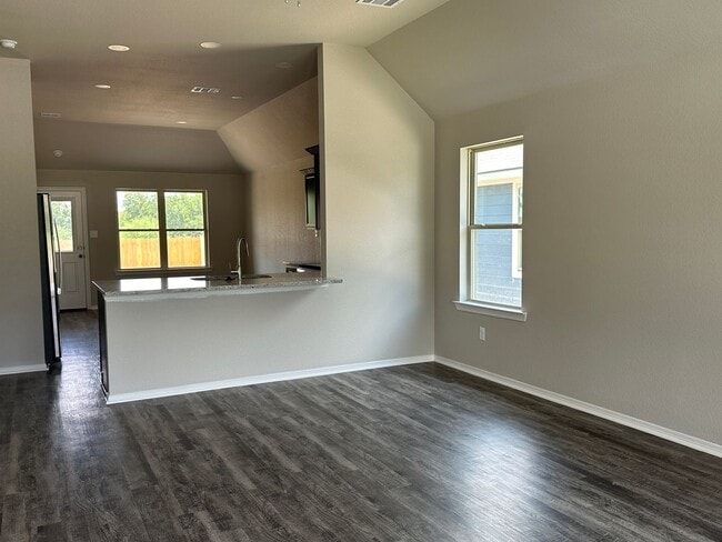 Photo - Bryan - 3 bedroom / 2 bath home in Bonham Trace neighborhood in North Bryan,