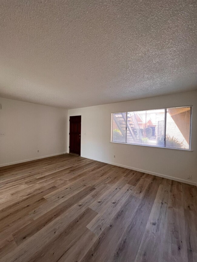 Photo - 4313 N Emerson Ave