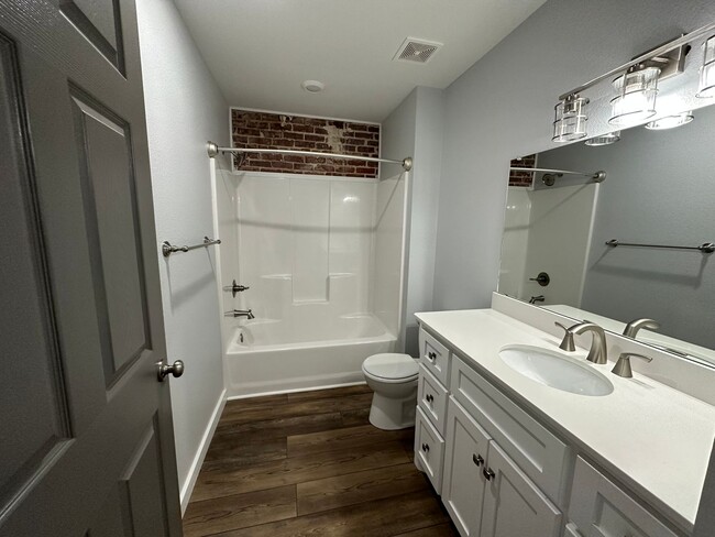 Photo - Loft Apartment available!