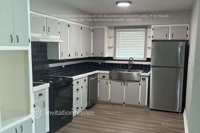 Photo - 303 N Cherry St