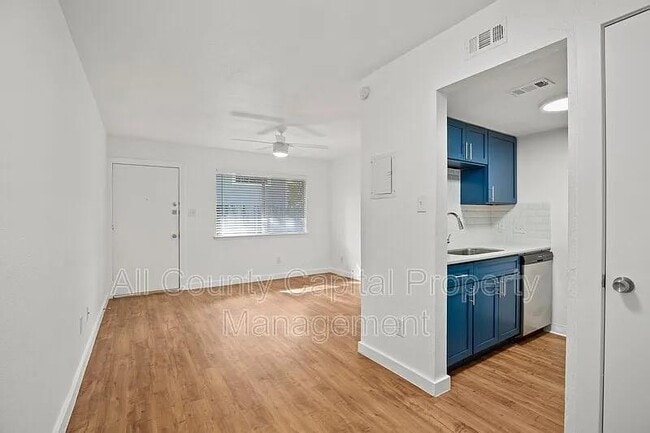 502 W 35th St Unidad 203
