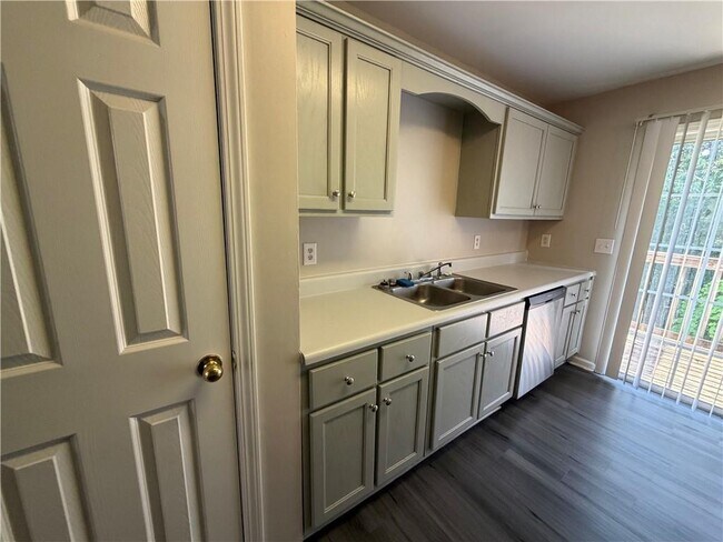 Photo - 800 Stonehaven Cir Unit 800