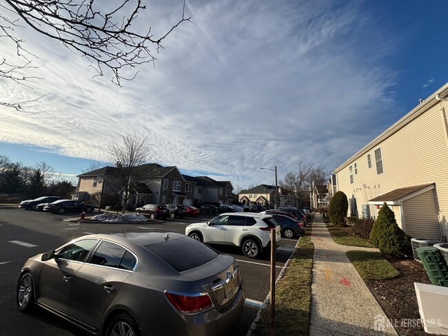 Photo - 116 Chariot Ct