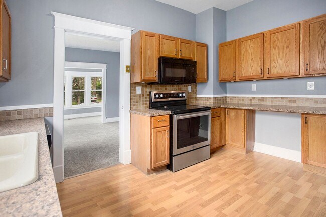 Photo - 4220 Lenox Ave