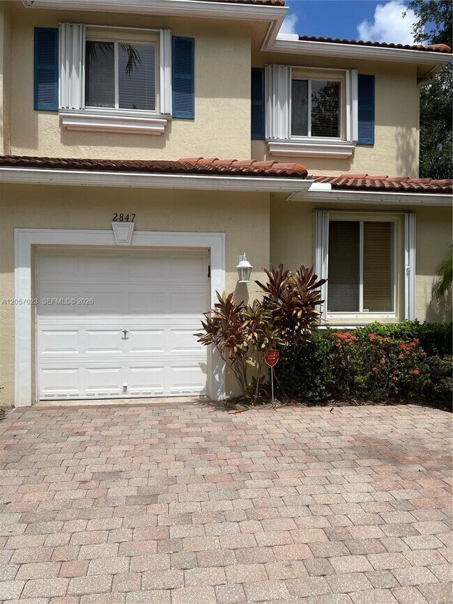 Photo - 2847 S Evergreen Cir