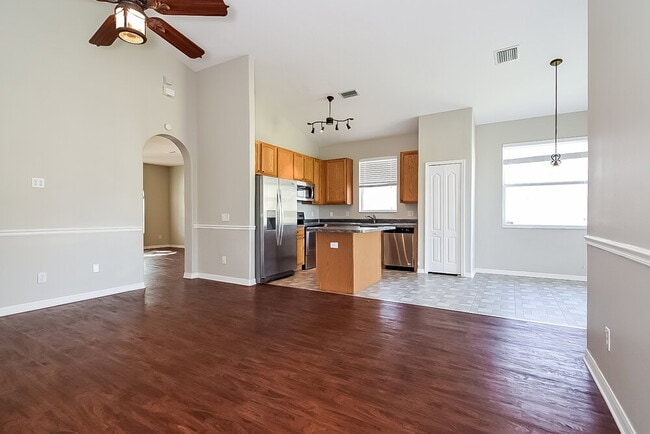 Photo - 9252 Zincoe Ln