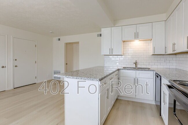 Photo - 1056 S 29th St