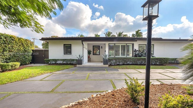 Photo - 6720 SW 48th St Casa