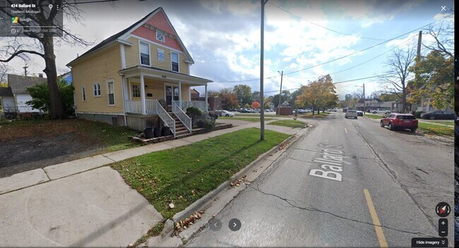 Photo - 420 Ballard St