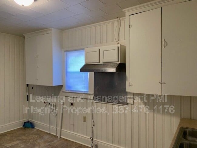 Photo - 113 Marcel St