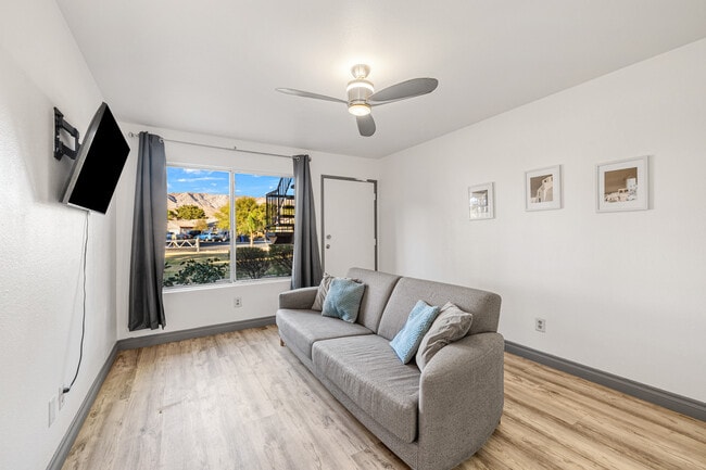 Photo - 9643 Spyglass Ave Unit 31