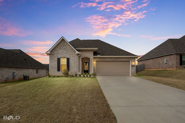 Photo - 315 Hummingbird Ln