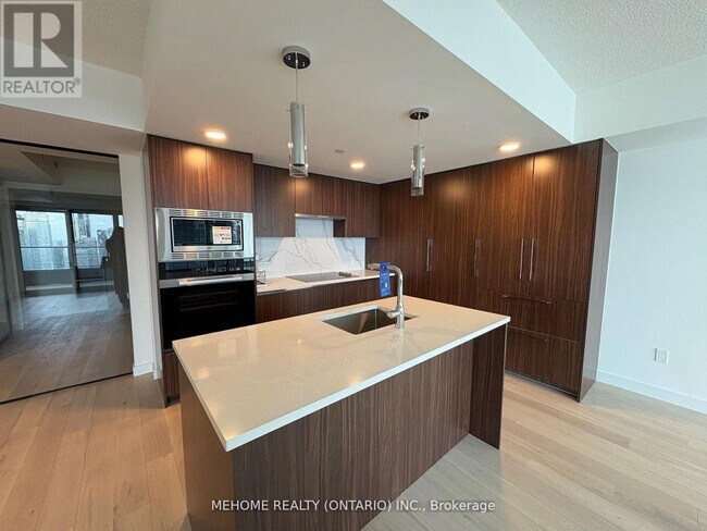 Photo - 3 Concord Cityplace Wy Unit 6705