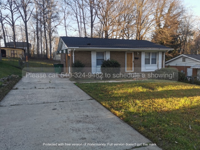 Photo - 1932 Holly St